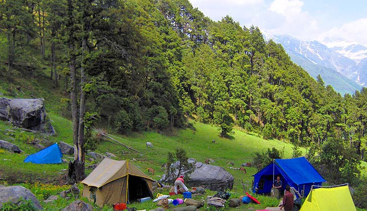 trekking trails in manali,best treks in manali,manali trekking adventure,beas kund trek,bhrigu lake trek,hampta pass trek,deo tibba trek,chanderkhani pass trek,prashar lake trek,sar pass trek,pin parvati trek,kheerganga trek,malana village trek,himachal pradesh treks,manali adventure tours