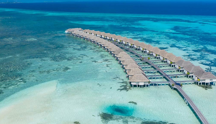 maldives,islands to visit in maldives,ari atoll,vaadhoo,baa atoll,male,thoddoo island,adu atoll