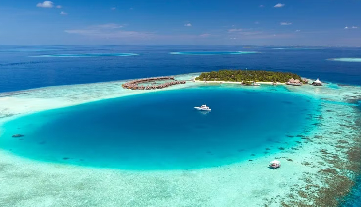 maldives,tourist attraction in maldives,places to visit in maldives