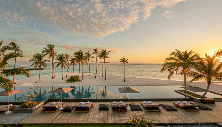 famous international honeymoon destinations,best honeymoon spots for indians,top honeymoon places abroad,honeymoon destinations for indian couples,romantic international trips,honeymoon packages abroad,bali honeymoon,thailand honeymoon,sri lanka honeymoon,dubai honeymoon,singapore honeymoon,maldives honeymoon,honeymoon travel tips