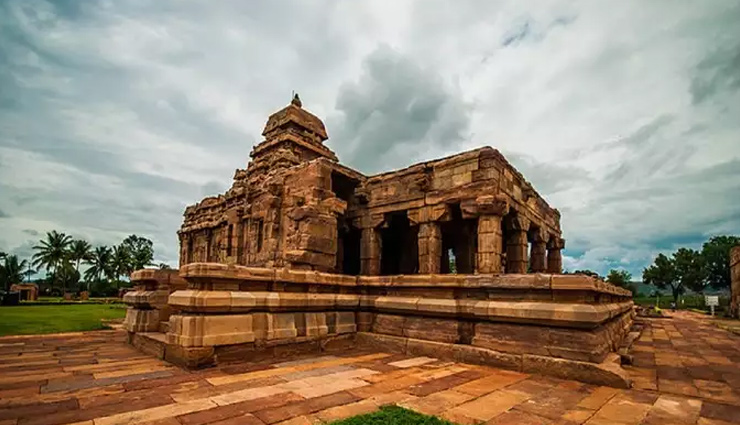 gokarna,gokarna temples,famous gokarna temples in hindi,temples in gokarna,holidays,karnataka holidays