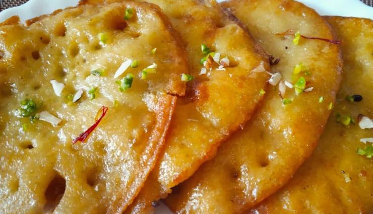 मालपुआ खाकर हो जाएंगे मंत्रमुग्ध, सावन में घर पर तैयार की गई इस मिठाई को खाकर खोलें व्रत #Recipe