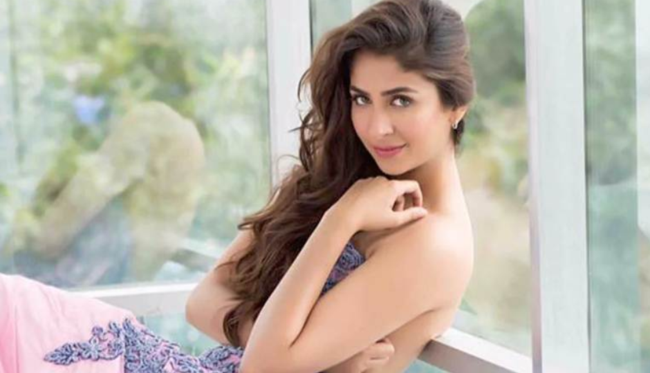 kabhi khushi kabhie gham,k3g movie,actress malvika raaj,malvika raaj,malvika baby girl,malvika mother,anita raaj,jagdish raaj