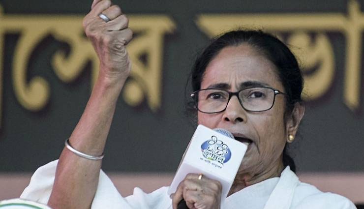 'जय श्री राम' के नारों पर भड़कीं ममता बनर्जी, कहा- चुनाव के नतीजों के बाद इसका अंजाम भुगतना पड़ेगा