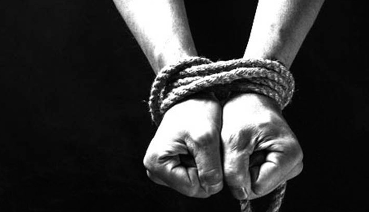 man abducted sprayed with sanitizer on genitals,sanitizer on genitals,lockdown expenses,coronavirus update,news