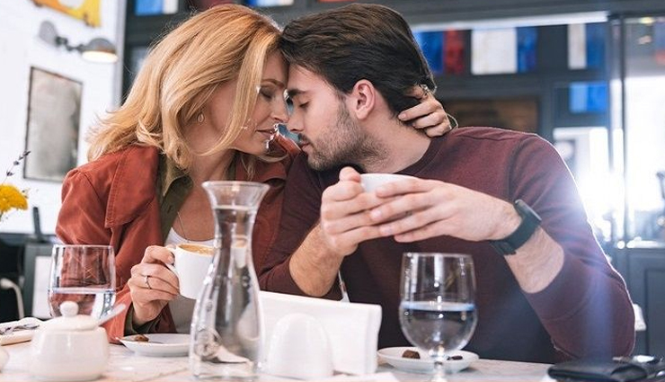 ways to get man addicted to you,flirting tips,couple tips,relationship tips