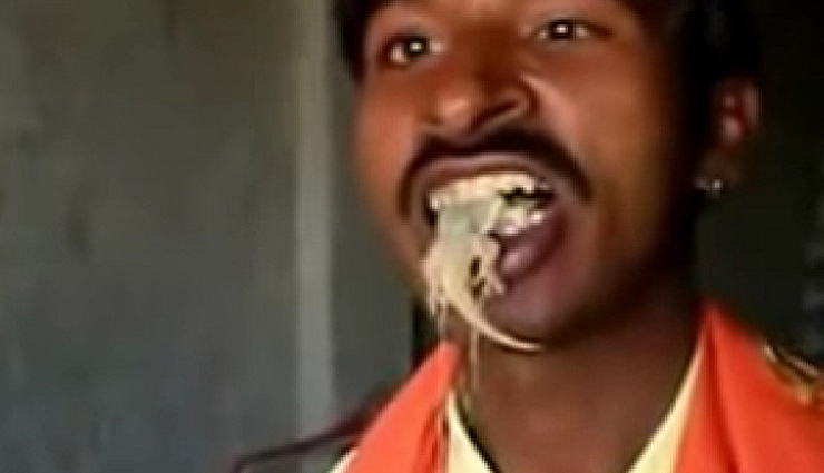 Incredible! This Man Eats Lizards Every Single Day