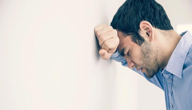 जीवन की कई बड़ी समस्याओं का निवारण है लाल किताब के ये उपाय, जानकर दूर करें अपनी परेशानी