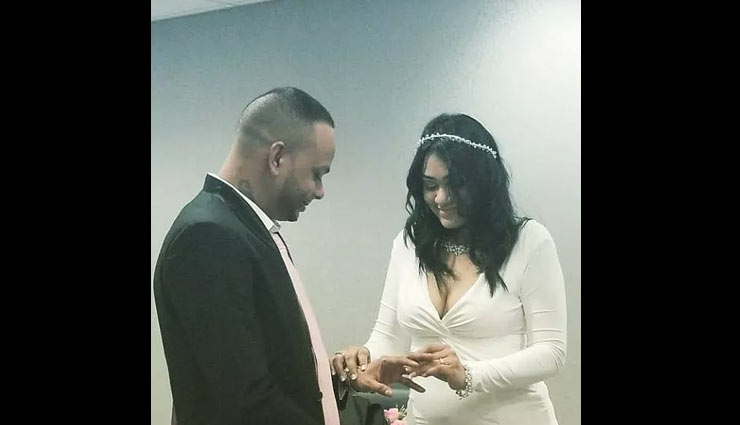 A New York man killed his wife because she loved Hrithik Roshan