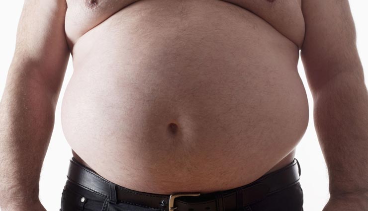 जल्द घटने लगेगी बाहर निकलती तोंद, अगर लाएँगे अपनी डाइट में ये बदलाव