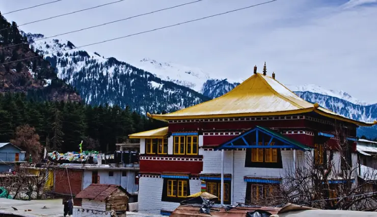 manali travel guide,best places to visit in manali,things to do in manali,manali adventure activities,manali himachal pradesh tourism,hadimba temple manali,solang valley manali,manikaran hot springs,bhrigu lake trek,manali culture and food