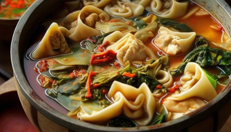 10 Mouthwatering Street Food To Try in Manali