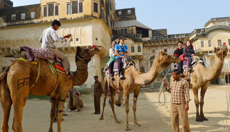 places to visit in rajasthan,rajasthan travel guide,udaipur,jaipur,alwar,ranthambore,jaisalmer,jodhpur,pushkar,ajmer,mandawa,bikaner,rajasthan tourism,winter destinations in rajasthan,rajasthan tourist attractions