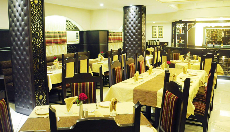 local restaurants to visit in mangalore,mangalore,machali,pallkhi restaurant,sizzler ranch,thyme family restaurant,giri manja,maharaja restaurant