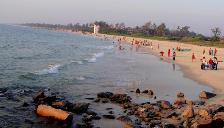 mangalore,tourist attraction in mangalore,places to visit in mangalore,mangaladevi temple,panambur beach,kudroli gokarnath temple,surathkal beachpilikula nisargadhama,st aloysius chapel