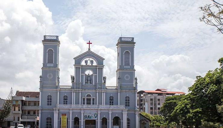 mangaladevi temple,gokarnanatheshwara temple,kadri manjunath temple,panambur beach,milagres church,st aloysius chapel,tourist attractions to visit in mangalore,mangalore,places to visit in mangalore