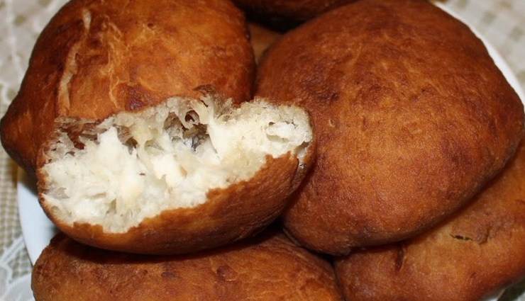 mangalore buns,mangalore buns recipe,how to make mangalore buns,bun recipe,breakfast recipe