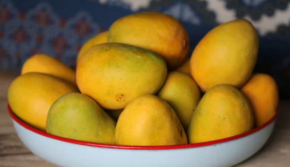 National Mango Day : आम के रसगुल्ले से यादगार बनाएं दिन, कभी नहीं किया ट्राई तो अब नहीं करें देर #Recipe mango rasgulla,mango rasgulla sweet dish,mango rasgulla tasty,mango rasgulla cdelicious,mango rasgulla favorite,mango rasgulla ingredients,mango rasgulla recipe,mango rasgulla children,mango rasgulla guest,national mango day