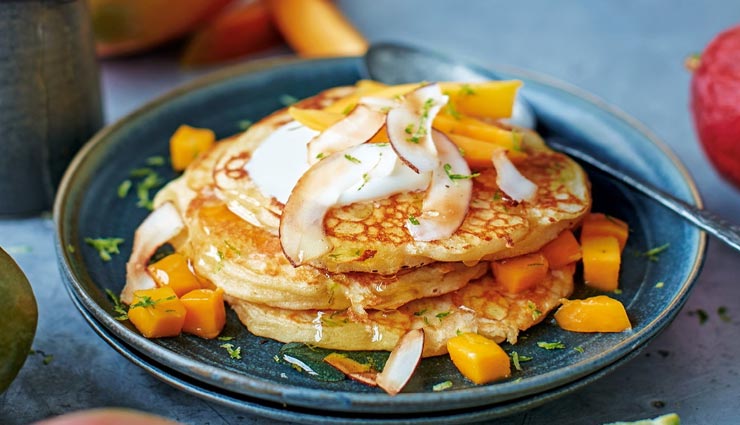 ब्रेकफास्ट में आजमाए मैंगो पैनकेक, स्वाद ऐसा कि मिलेगी सभी की तारीफ #Recipe