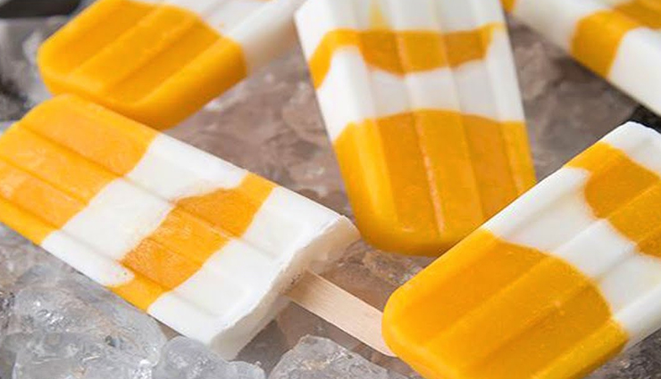 mango yogurt popsicles,mango yogurt popsicles recipe,mango and yogurt popsicles,red mango yoghurt,how to make mango yogurt popsicles,mango popsicles without yogurt,hunger struck,easy recipes,food