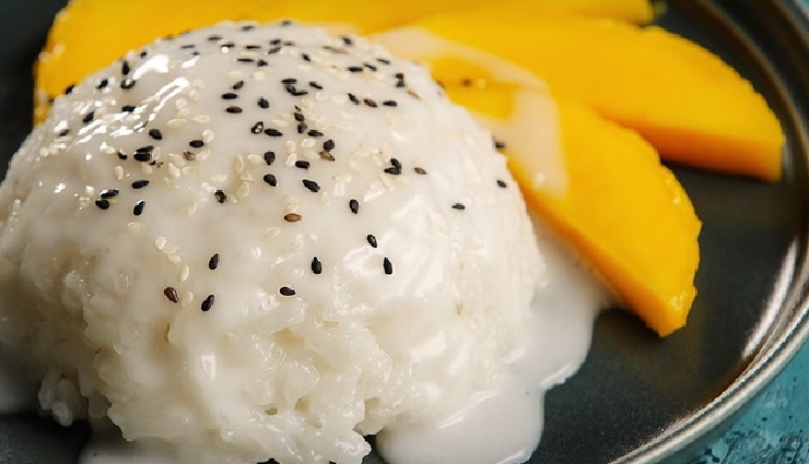 mango recipes,summer mango dishes,refreshing mango desserts,mango lassi recipe,mango salsa,mango popsicles,mango avocado salad,mango sticky rice,tropical mango treats,mango season delights