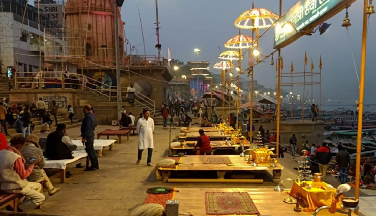 famous ghats in varanasi,best ghats to visit in varanasi,varanasi ghats tourism,top ghats in varanasi,varanasi spiritual ghats,ghats on the ganges in varanasi,must-visit ghats varanasi,varanasi cultural ghats,assi ghat varanasi,darbhanga ghat varanasi,manikarnika ghat significance,namo ghat varanasi,chet singh ghat history,dashashwamedh ghat ganga aarti,scindia ghat varanasi,varanasi sacred ghats,historical ghats varanasi,varanasi riverfront ghats,ghats of the ganges river,varanasi pilgrimage sites