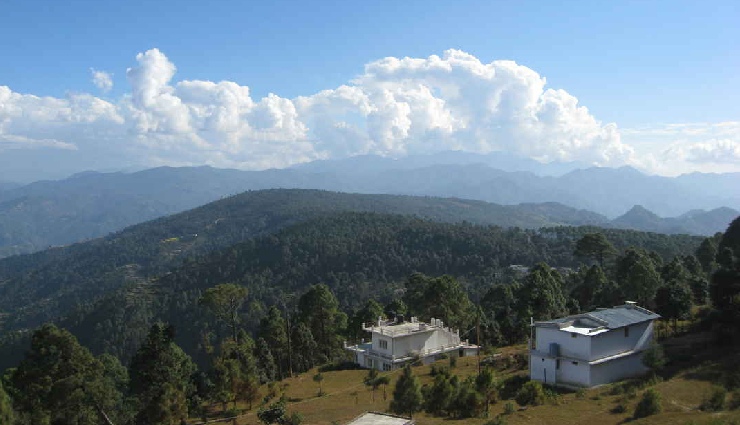 ranikhet tourist places,top places to visit in ranikhet,ranikhet travel guide,hill stations in uttarakhand,ranikhet attractions,best time to visit ranikhet,ranikhet sightseeing,peaceful hill stations india,himalayan views ranikhet,spiritual places in ranikhet