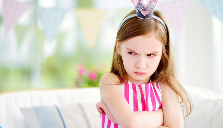 बच्चे अपनी डिमांड को पूरा करवाने के लिए अपनाते है ये ट्रिक, पैरेंट्स हो जाए सतर्क