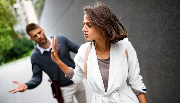 love bombing,emotional manipulation,signs of love bombing,break free from love bombing,manipulative love,emotional rollercoaster in relationships,love bombing red flags,reclaim emotional freedom,love bombing cycle,how to escape emotional manipulation,recognizing love bombing