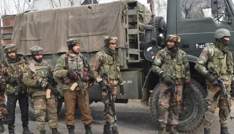 मणिपुर में असम राइफल्स के ट्रक पर हमला, एक जवान शहीद, तीन घायल