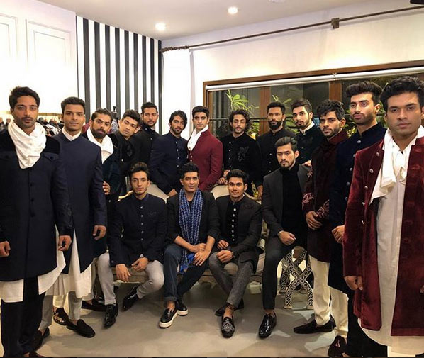 manish malhotra,happy birthday manish malhotra,bollywood designer manish malhotra,manish malhotra party pics