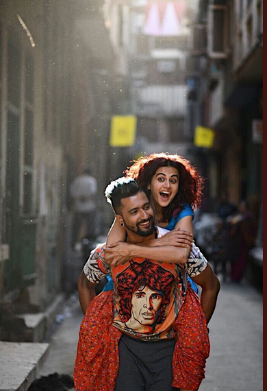 ‘मनमर्जियाँ’ भावुक हुए बिग बी, असफल निर्देशक, अभिनेता का गठजोड़ bollywood,abhishek bachchan,amitabh bachchan,manmarziyan,manmarziyan first look,manmarziyan movie