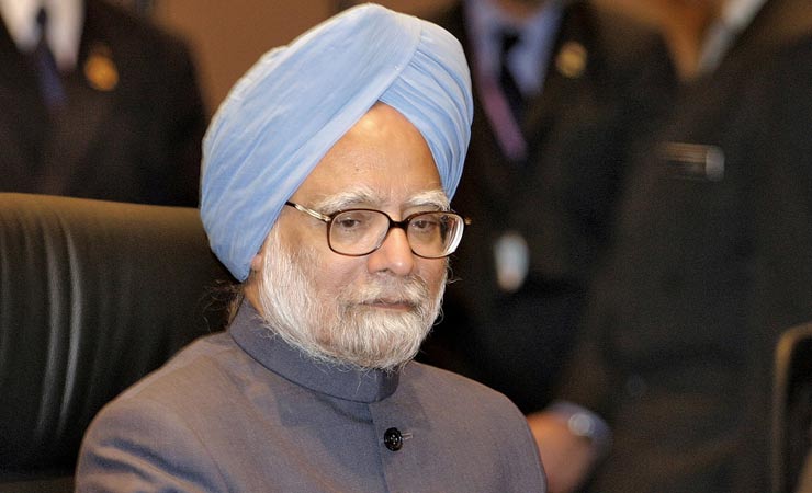 happy birthday,happy birthday manmohan singh,manmohan singh slammed pm narendra modi,pm narendra modi