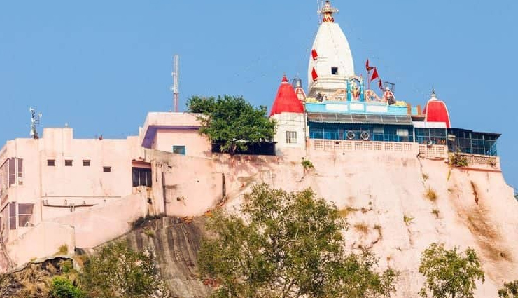 uttarakhand temples,must-visit temples in uttarakhand,famous temples in uttarakhand,spiritual journey in uttarakhand,temples of uttarakhand,religious places in uttarakhand,uttarakhand pilgrimage sites,devotional tour in uttarakhand,sacred temples of uttarakhand,uttarakhand temple tour