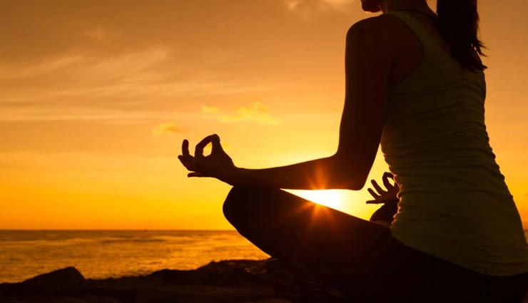 परेशानी के अनुसार करें मंत्र का चुनाव, जाप करने से दूर होगी समस्याएं astrology tips,astrology tips in hindi,mantra according to problems