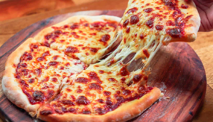 mozzarella cheese dishes,versatile cheese recipes,italian cuisine with mozzarella,fusion cheese dishes,mozzarella cheese flavors,cheesy recipes,melt-in-your-mouth dishes,creamy cheese dishes,mozzarella cheese cooking ideas,mozzarella cheese benefits,easy mozzarella cheese recipes,homemade mozzarella dishes,mozzarella cheese flavor profiles,mozzarella cheese cooking techniques,family-friendly mozzarella recipes