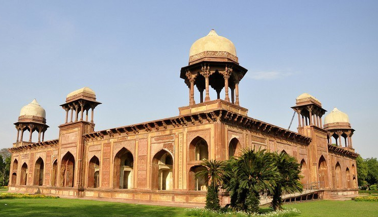 ताजमहल के अलावा भी आगरा में हैं कई और फेमस टूरिस्ट प्लेस, देखने को मिलेंगे मनमोहक नजारे best tourist places in agra,top attractions in agra,famous landmarks in agra,must-visit places in agra,historical sites in agra,agra sightseeing guide,popular tourist spots in agra,things to do in agra,agra travel destinations,iconic places to visit in agra,agra tourism highlights,best agra attractions,agra city tour,cultural sites in agra,agra travel guide,famous monuments in agra,agra historical landmarks,agra tourist spots list,scenic locations in agra,top destinations in agra for tourists,agra sightseeing tours,notable places in agra,agra heritage sites,top places to explore in agra,family-friendly attractions in agra,agra travel attractions,best landmarks in agra,hidden gems in agra,must-see places in agra,agra monuments to visit