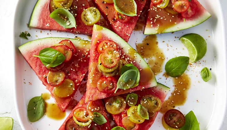 marinated tomato and watermelon recipe,summer salad recipe,refreshing salad idea,easy summer recipe,watermelon salad with feta,tomato watermelon salad,healthy summer dish,summer fruit salad,quick and easy recipe,vegan salad recipe,simple summer side dish,summer barbecue recipe,fresh summer salad,fruit and vegetable salad,summer party recipe