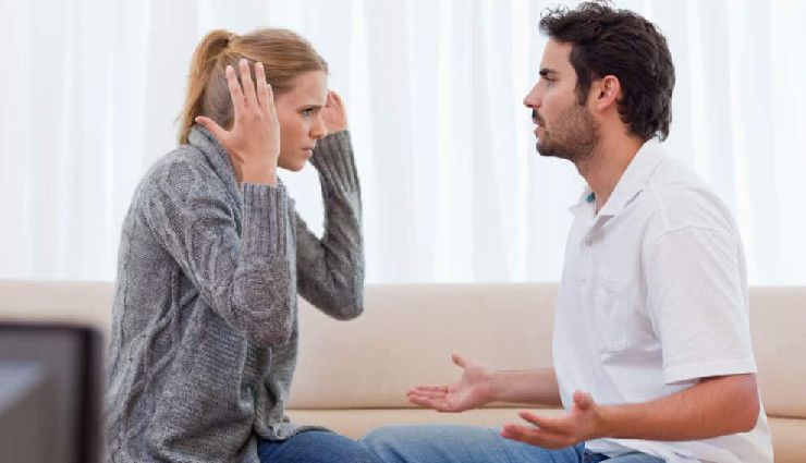 10 Mistakes To Avoid While Resolving Conflict in Marriage