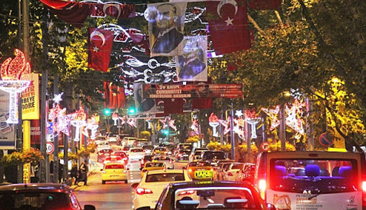 serdar-ı ekrem,Çukurcuma caddesi,stiklal caddesi,abdi İpekçi caddesi,bağdat caddesi,markets in istanbul,istanbul,shopping streets in istanbul,famous shopping streets