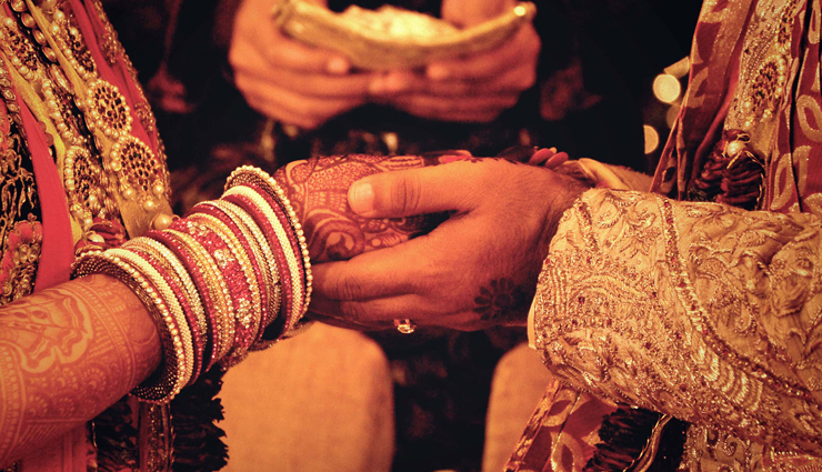 things which force people to marry,forcing people to marry,people not marrying with will,mates and me,relationship tips