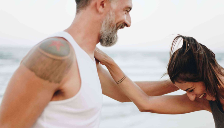 signs partner wants to get married,relationship goals,dating signs marriage,signs of commitment,long-term relationship signs,future with partner,marriage signals,signs partner sees future together,relationship commitment clues,marriage intentions,dating and marriage