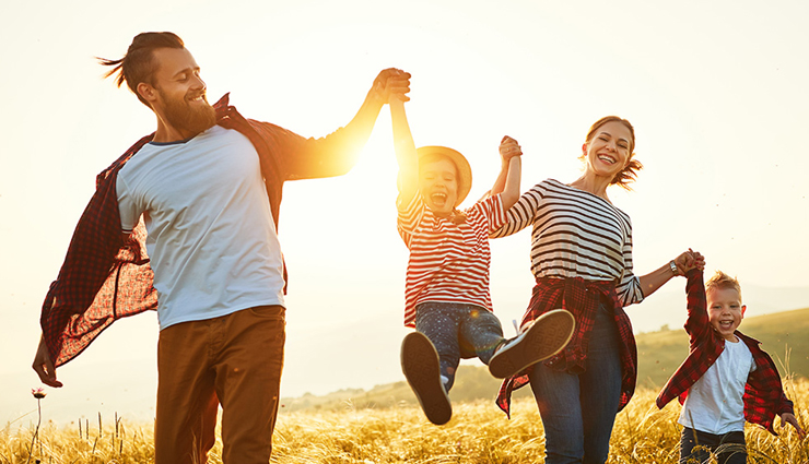 marriage,marriage at young age,pros and cons of getting married at young age,relationship,marriage tips,relationship tips