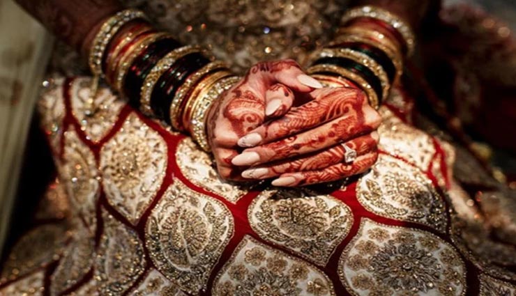 weird news,weird information,weird laws,iran,strange rules of iran,interesting facts