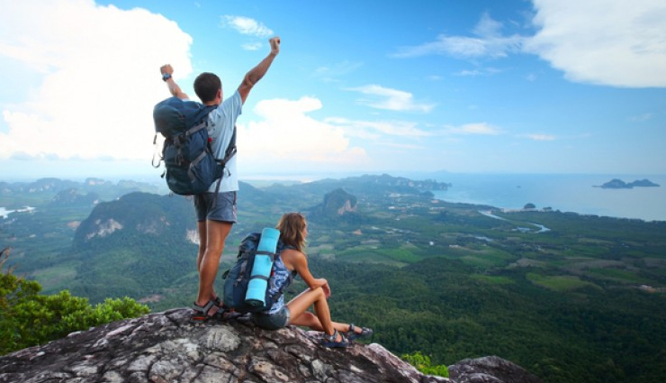 dont date rather marry a traveler,why should marry a person who loves traveling,what kind of person you should get married to,why traveler are best match