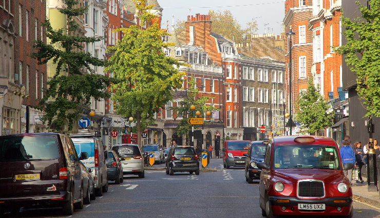 london shopping destinations,best shopping places in london,shopping districts in london,london retail hubs,london luxury shopping,london boutique shopping,shopping streets in london,london fashion boutiques,london marketplaces,london souvenir shops,unique shopping experiences in london,london hidden gems for shopping,london designer boutiques,london vintage shopping,london specialty stores