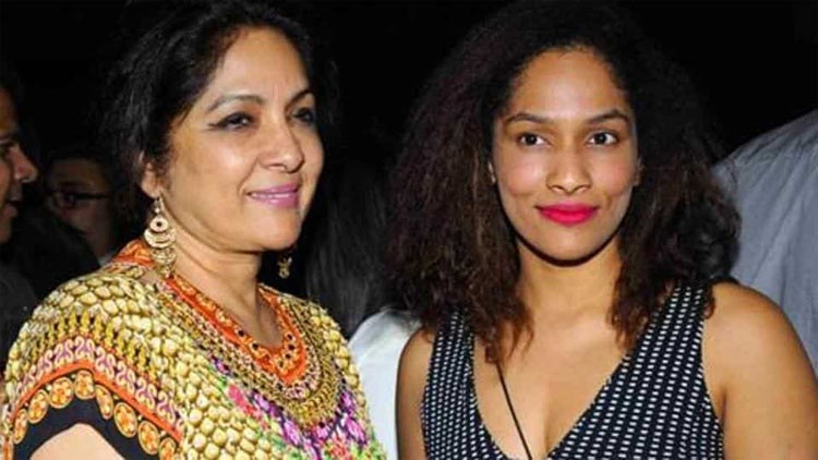 Flashback 2018: अपने हॉट फोटोज से नायिकाओं ने मचाया तहलका, 8वी नंबर वाली का बेटा बॉलीवुड का 'बागी' bollywood,flashback 2018,bollywood bikini photos,amy jackson,rhea chakraborty,adah sharma,kiaraa advani,shama shikander,masaba gupta,kishwar merchant,ayasha shroff,disha patani,malaika arora