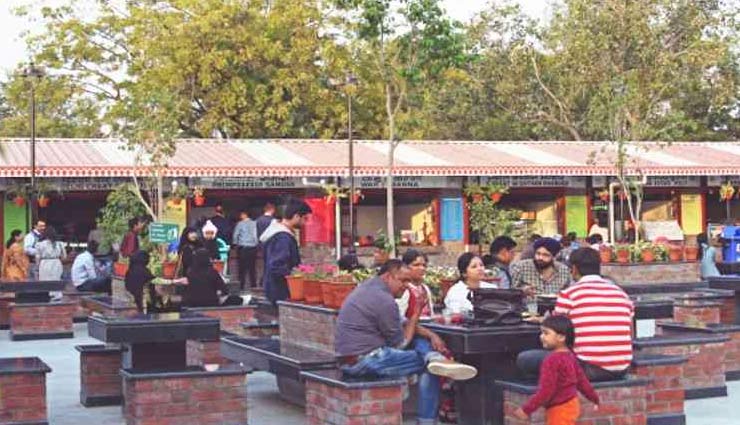 open-air food court,masala chowk,jaipur,restaurants at jaipur,holidays,travel,tourism