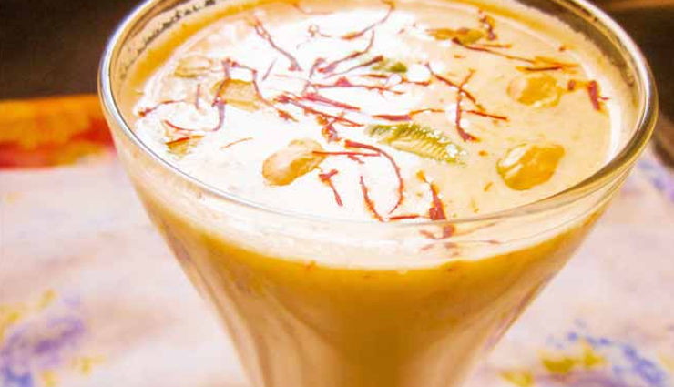 masala doodh,masala doodh recipe,hunger struck,milk recipes,easy recipes,food,immunity booster,energy drinks