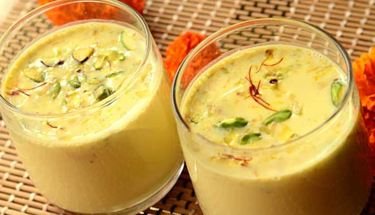 masala milk,masala milk ingredients,masala milk recipe,masala milk body,masala milk healthy,tasty,masala milk immunity,masala milk digestion,masala milk drink